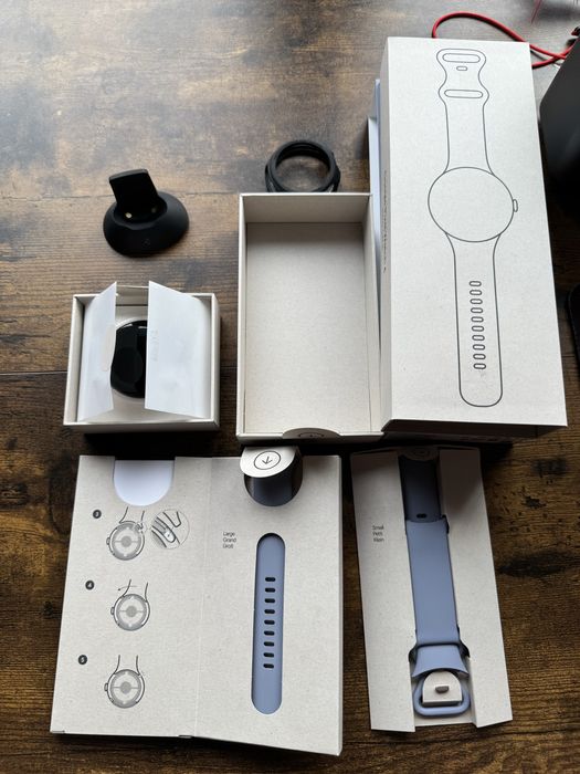 Google Pixel Watch 4 45 mm GWARANCJA etui Spigen IDEALNY