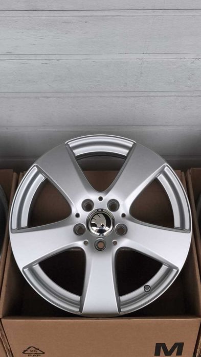 Felgi aluminiowe 17" Skoda Seat Vw Audi  5x112 7J ET48,5 (OL800F)