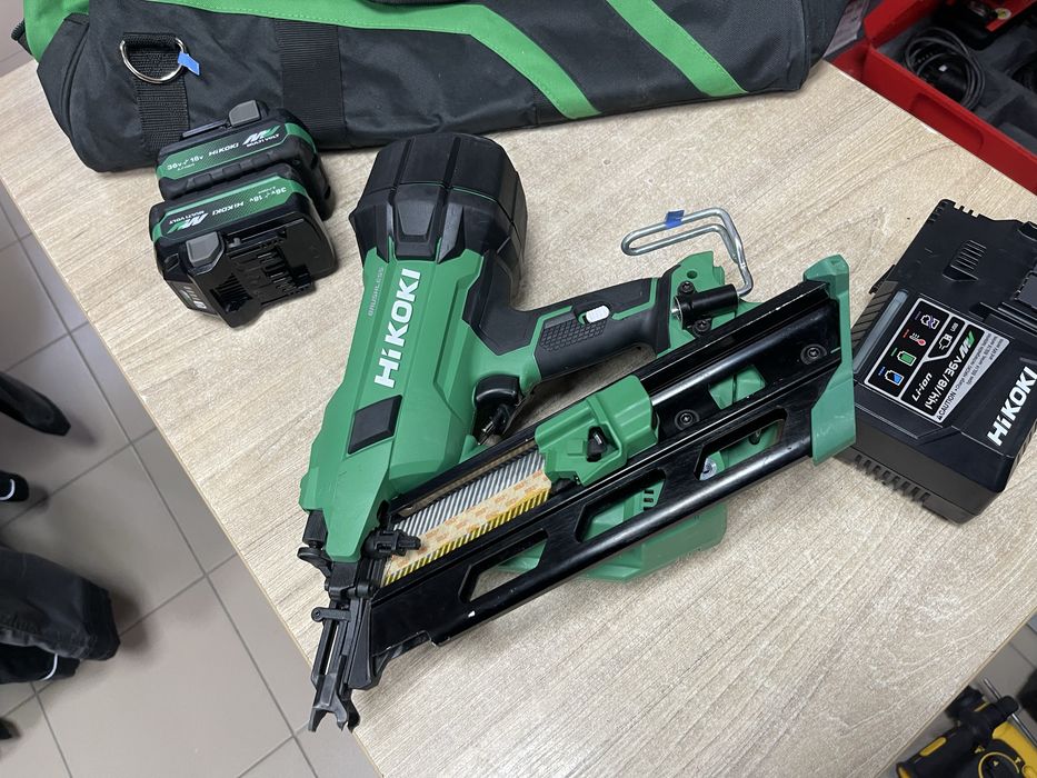 Hikoki NR1890DCA / акумуляторний нейлер для цвяхів до 90 мм
