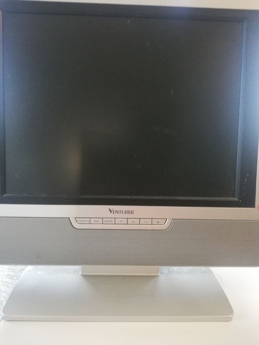 Mały telewizor / monitor 15" Venturer LCD15-106CE (VGA, SCART) do warsztatu / retro