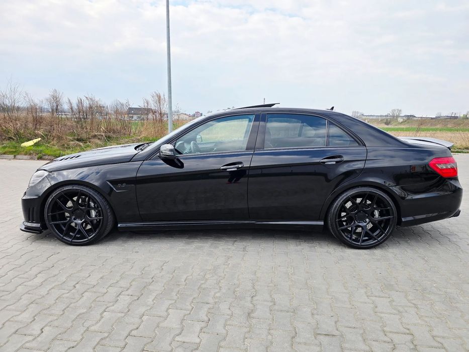 Mercedes-Benz Klasa E Mercedes W212 E63 540KM Seibon Maxton Perfekcyjny