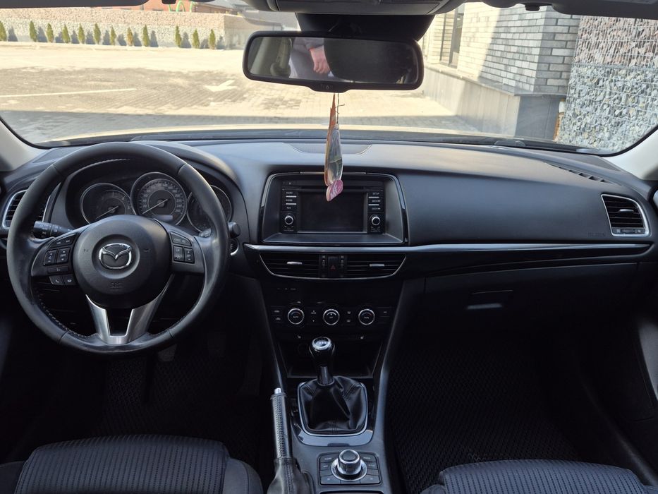 Мазда 6 2014 рік