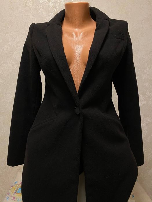 Пальто жіноче демісезонне