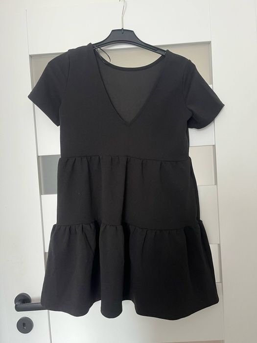 Czarna sukienka letnia Dwustronna S Sinsay