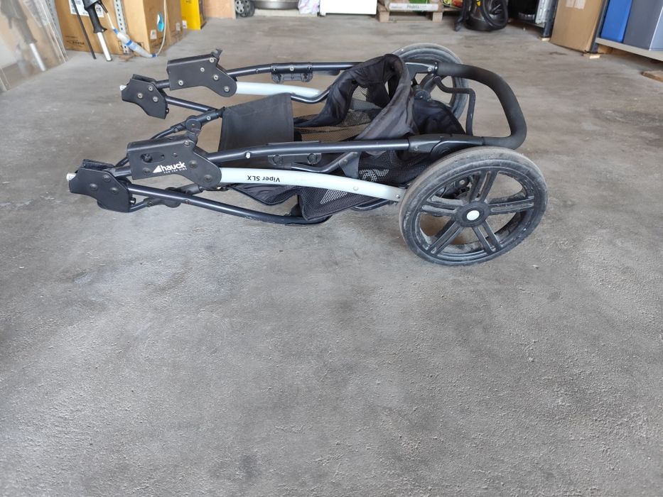 Carrinho de bebé 3 em 1