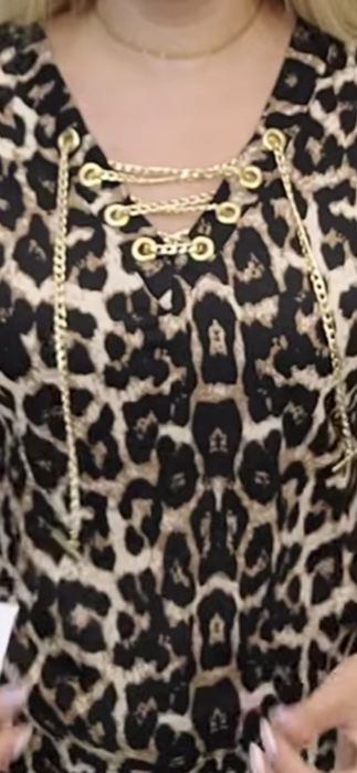 Bluzka panterka, łańcuch