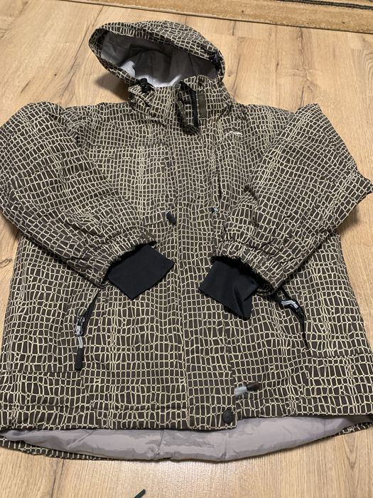 Шикарна лижна куртка