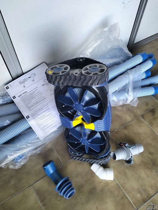 Robô aspirador Zodiac MX8 Pro