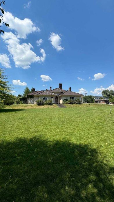 Унікальний Будинок 400м2 та ділянка 50 соток Зелений Бір Крушинка