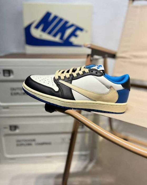 Jordan1 Retro Low OG SP   R.40