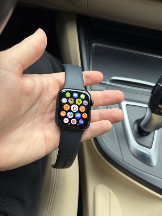 Apple Watch se2 44mm