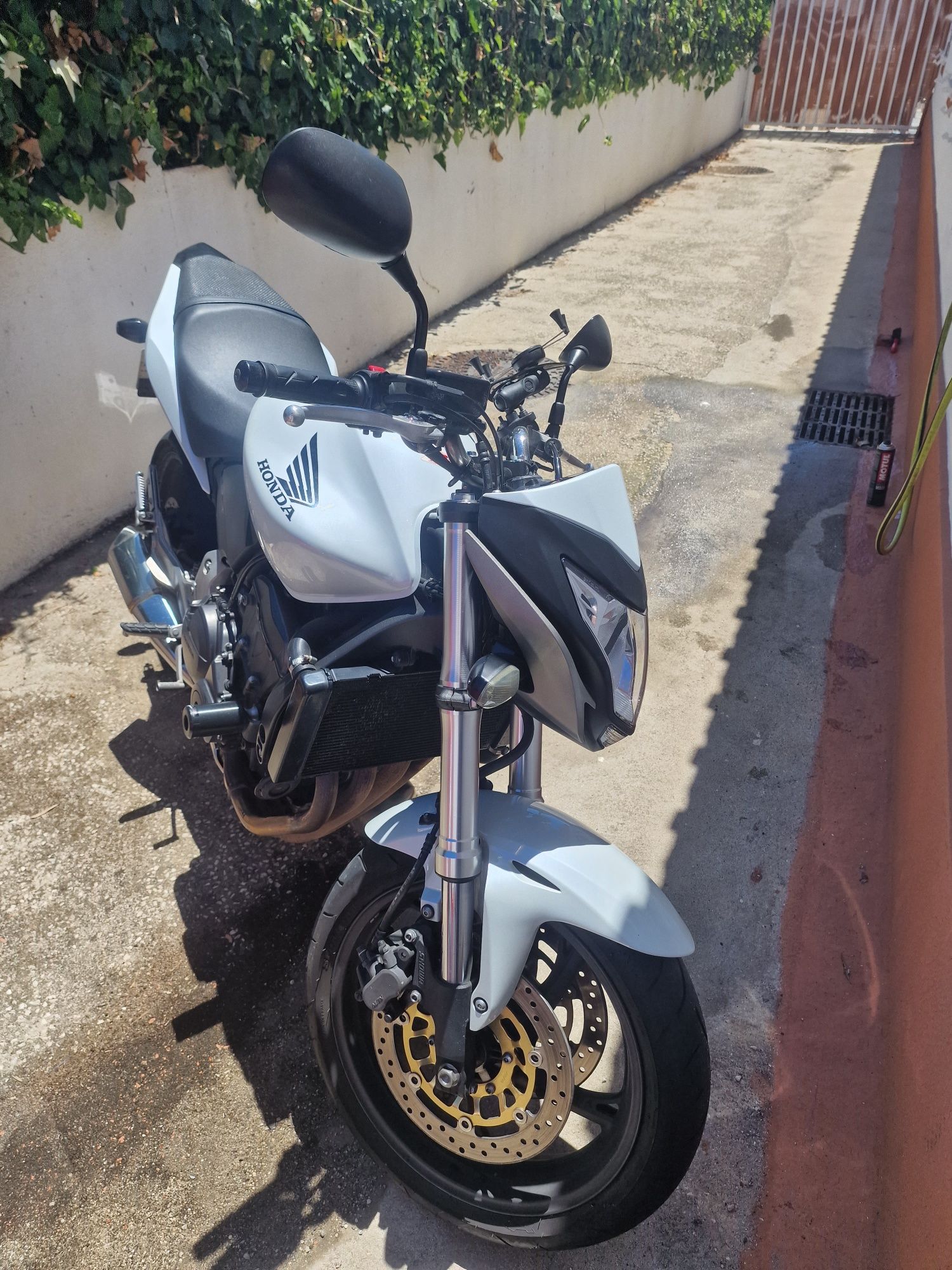 Honda hornet 600 Santo Ant o E S o Juli o Do Tojal OLX Portugal