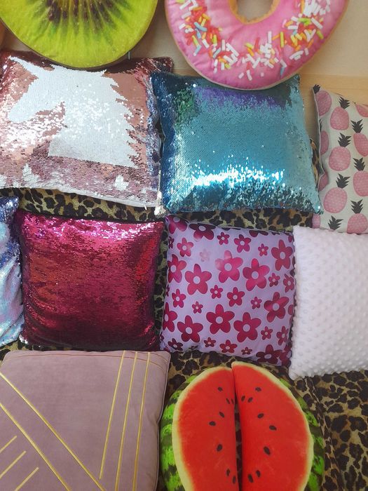 Декоративные подушки и наволочки