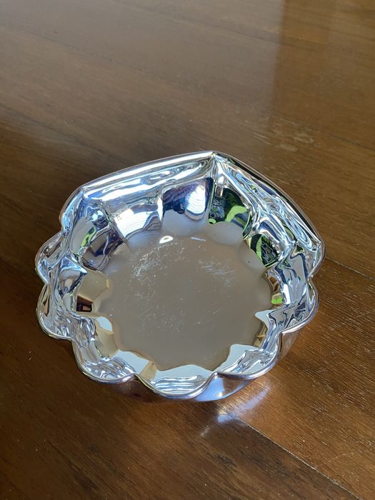 Lavabo/taça antiga em casquinha