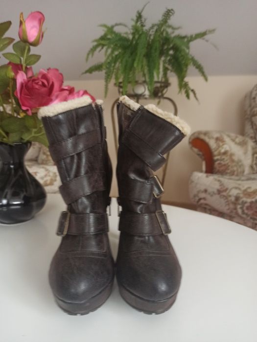Buty zimowe szpilki platformy New Look 38