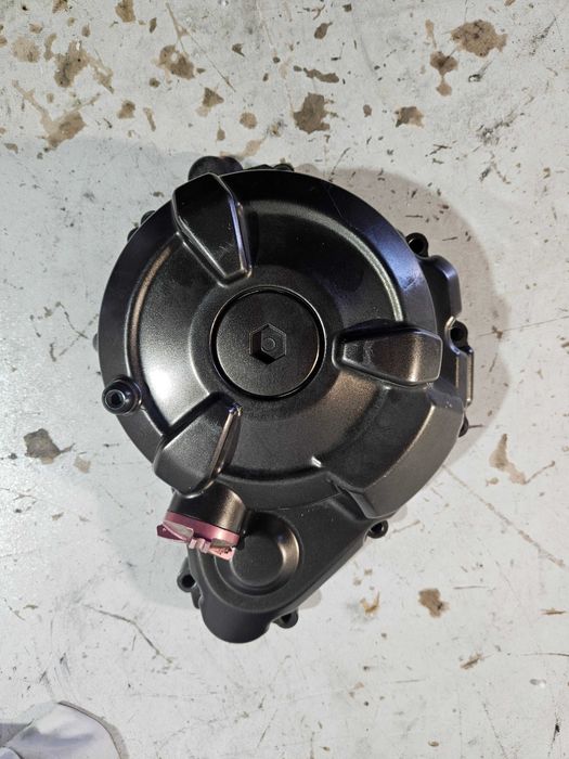 YAMAHA MT 07  Dekiel alternatora obudowa silnika