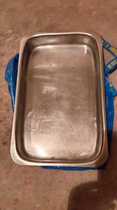 Vendo assadeira 100 por cento de inox.Em muito bom estado.