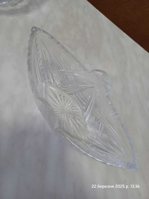 Хрустальная ваза. Подставка для торта.