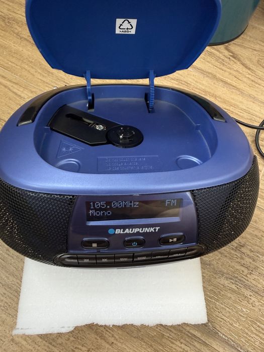 Бумбокс Blaupunkt CD, MP3, DAB, FM