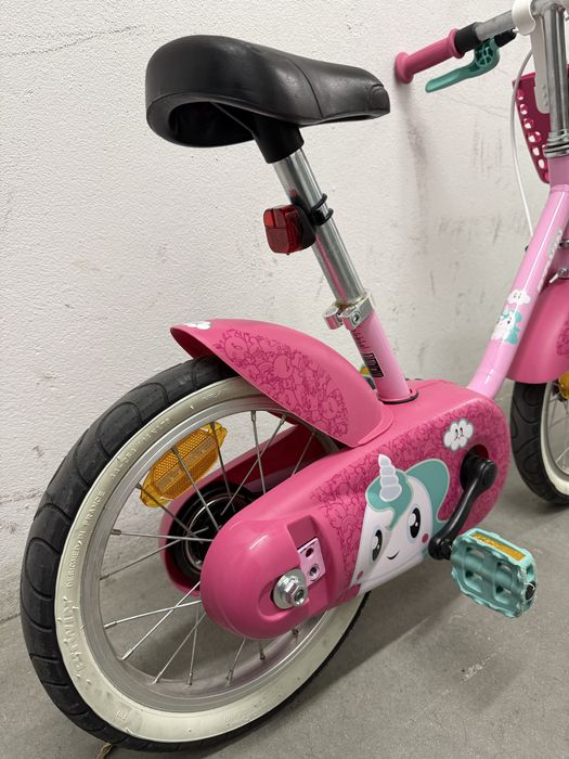 Bicicleta BTwin, roda 14, cor rosa — excelente estado