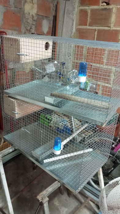 2 gaiolas e 2 viveiros novos