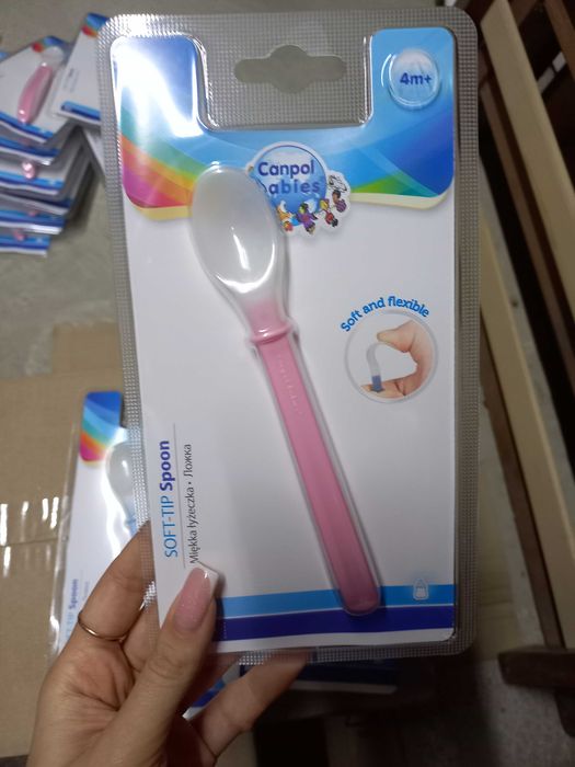 Продам ложечки для кормления