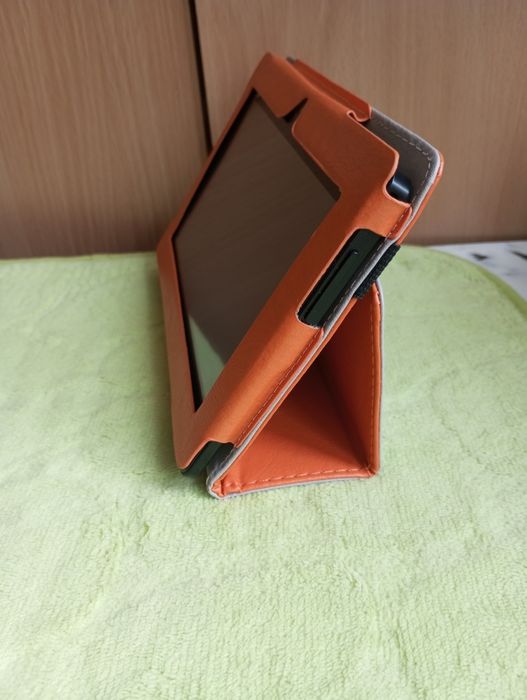 Продам планшет 7"