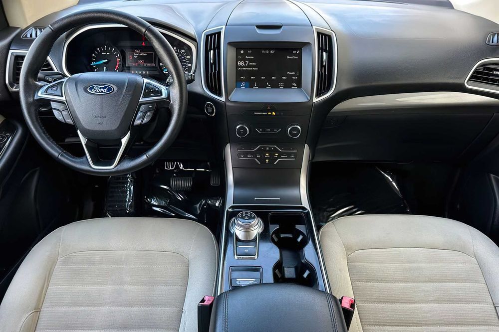 Ford Edge      2020