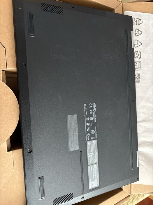 Portátil Asus vivobook 14