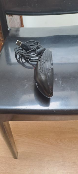Rato gaming nuca utilizado