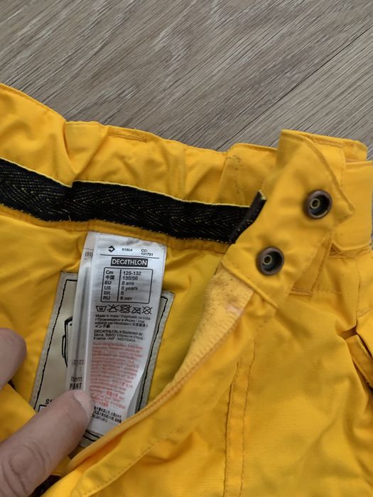 1 Conjunto de Ski e Snowboard para criança - 8 anos