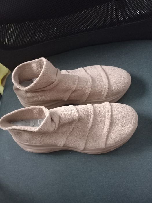 Botki damskie sneakersy r 42 rezerwacja nowe