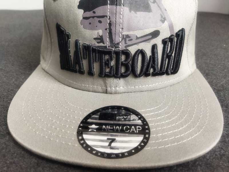 Czapka z daszkiem NEW CAP rozm. 7 nowa
