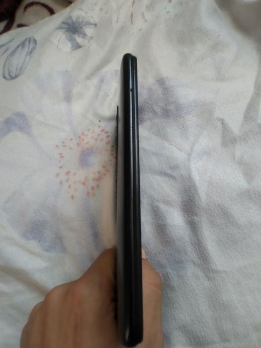 Телефон redmi 9т пам'ять 4/ 128 ГБ