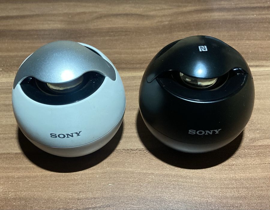 Портативная колонка Sony
