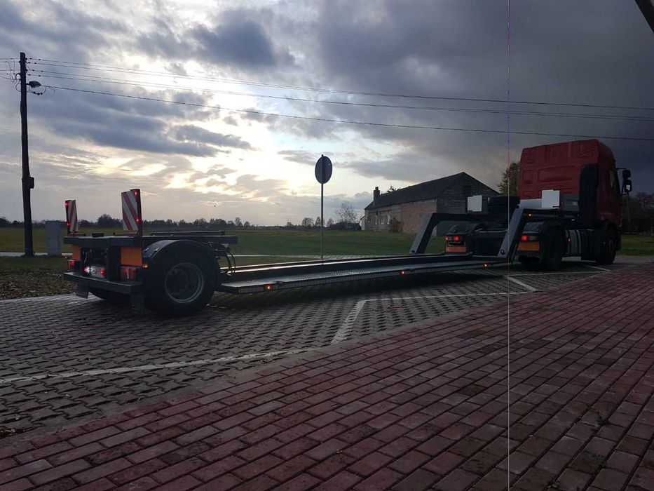 Naczepa niskopodwoziowa niskopodwozie do transportu