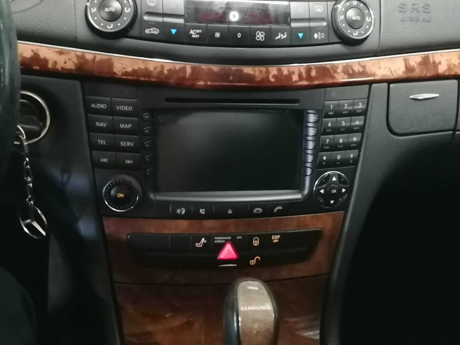 MERCEDES E 320 - V6 - Gasolina - Elegance