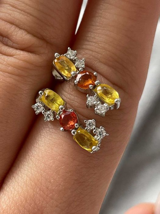 Серьги с желтым, оранжевым сапфиром. Серебро 925 пробы