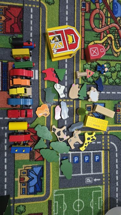 Pista comboio madeira