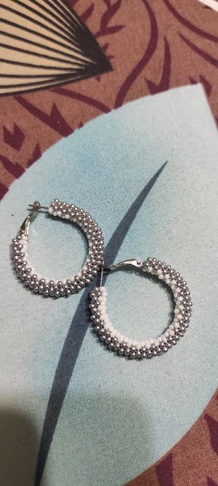 Браслет и серьги из бисера