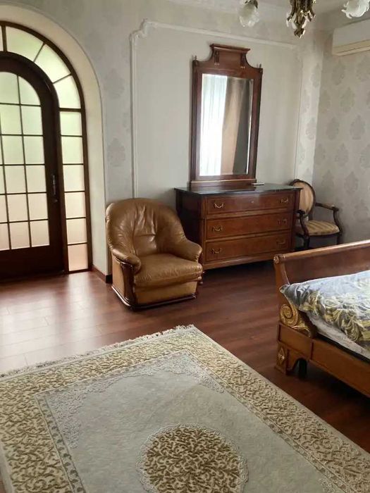 Оренда 4к квартири Парк Чкалова Старокозацька вул. 40 Центр