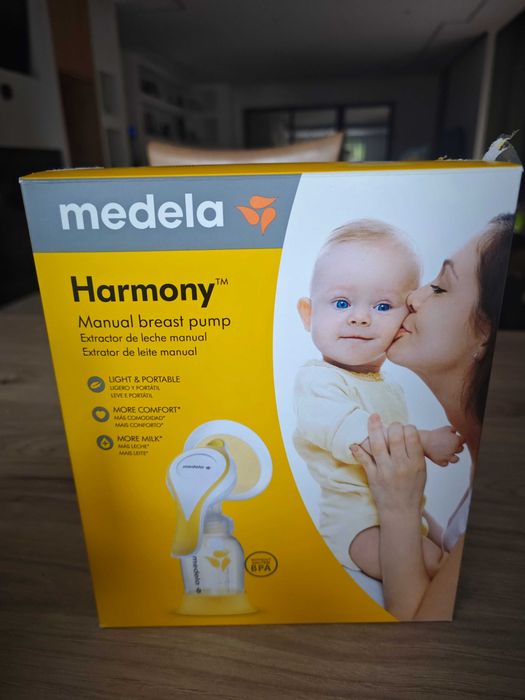 Bomba de tirar leite manual medela