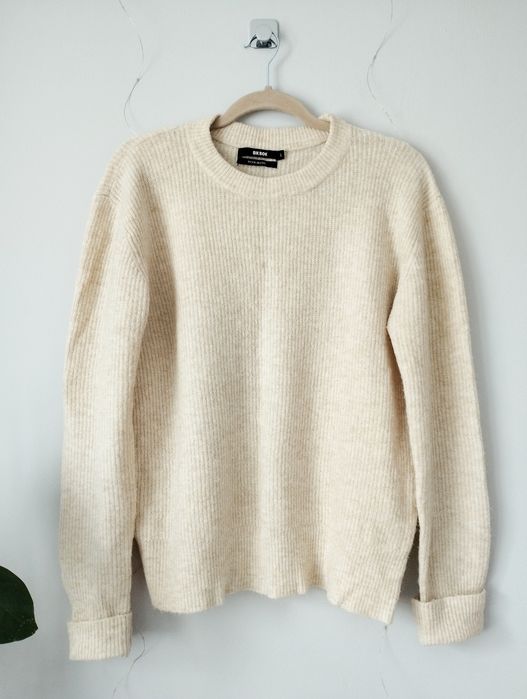 Sweter damski beżowy BikBok wool wełna wełniany 40 L