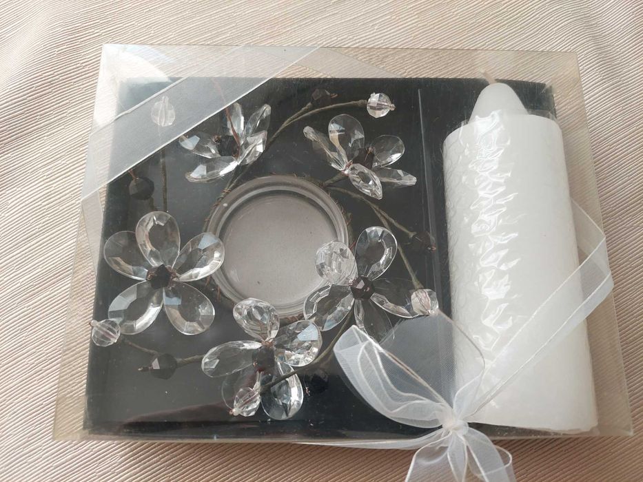 Conj. castiçal em vidro com vela