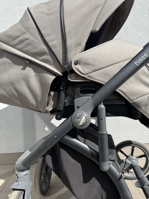 Roan bass next 2 w 1