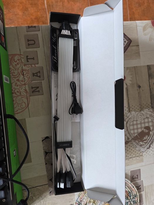 Lian Li Strimer Plus V2 Cable478007950385489921