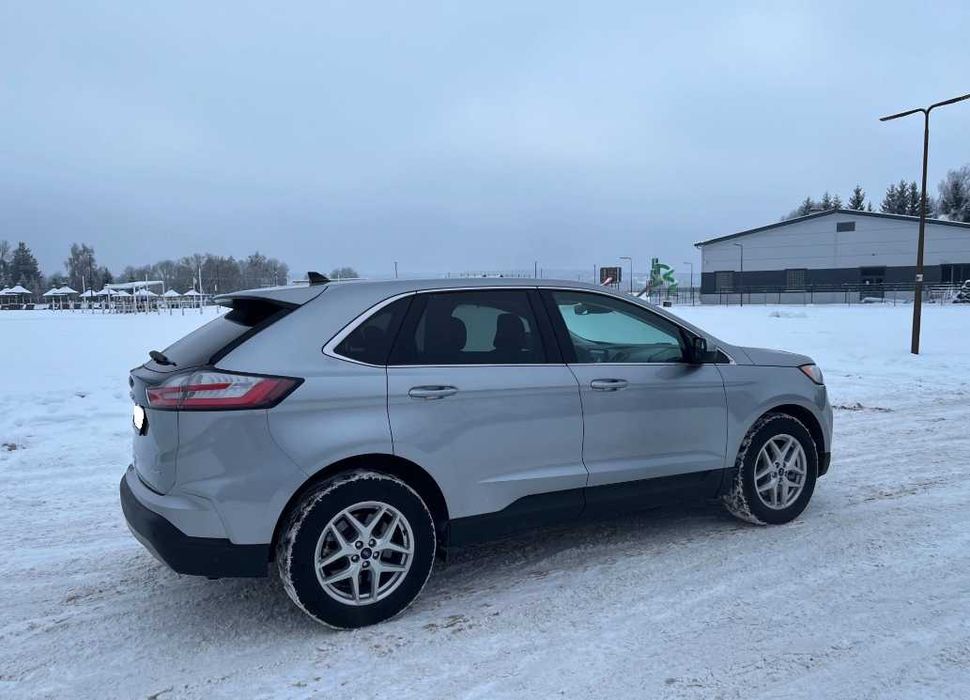 Ford Edge 2022 року