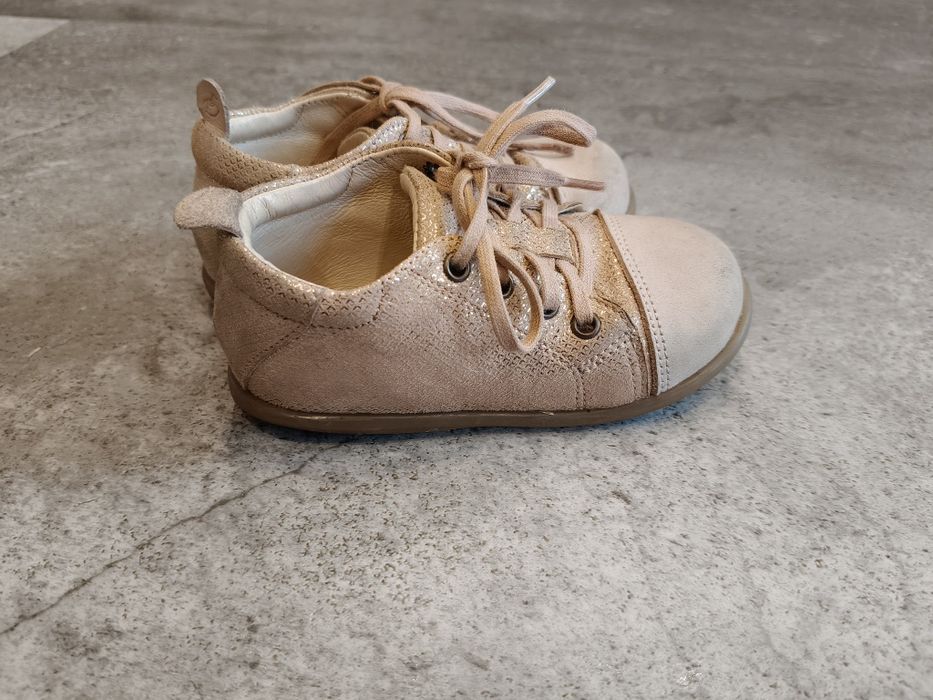 Buty emel rozmiar 22