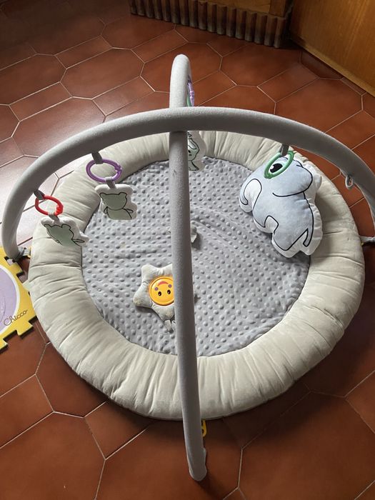 Tapete de atividades - Bebé