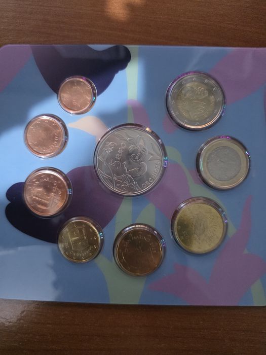 Conjunto de moedas da República de San Marino para o ano 2025